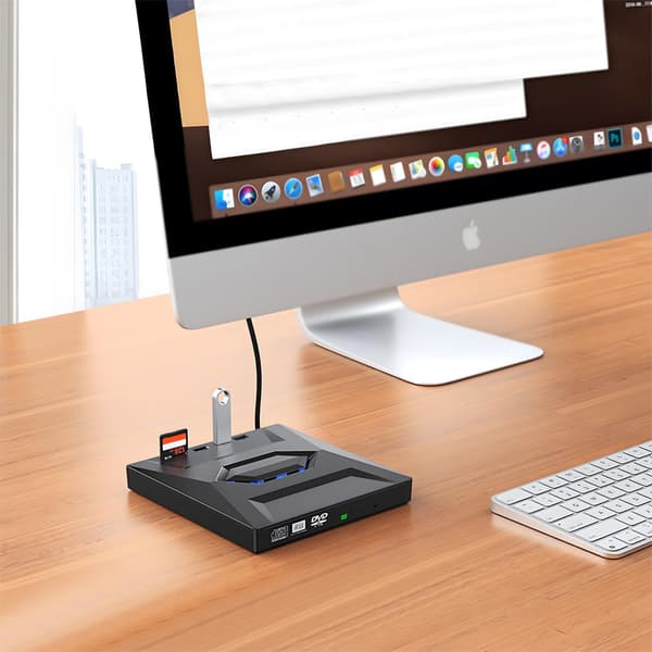 NÖRDIC Bærbar CD Brænder og afspiller samt USB-hub med SD-kortlæser 2xUSB-A 1xUSB-C