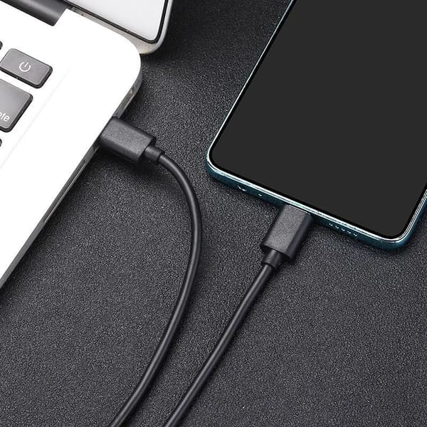 NÖRDIC 5m USB 2.0 USB-C–C -kaapeli 2,4A 480Mbps 12W