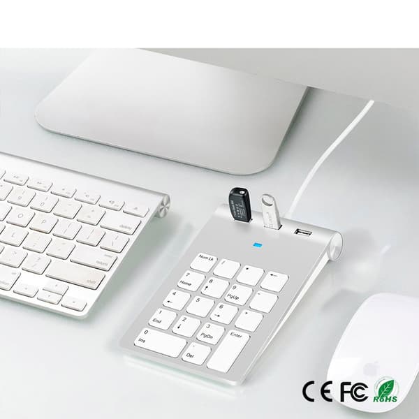 NÖRDIC USB-näppäimistö ja 3xUSB Hub 18 -näppäintä Silver