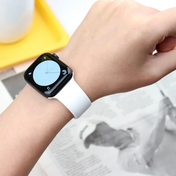 Lämplig för äpplen Silikon sportband för Apple Watch -rem49mm 44mm 45mm 40mm 41mm 42mm 38mm armband iwatch series9 8 7 6 5 4 3SE Ultra Coral red 49mm-42-44-45mm S-M