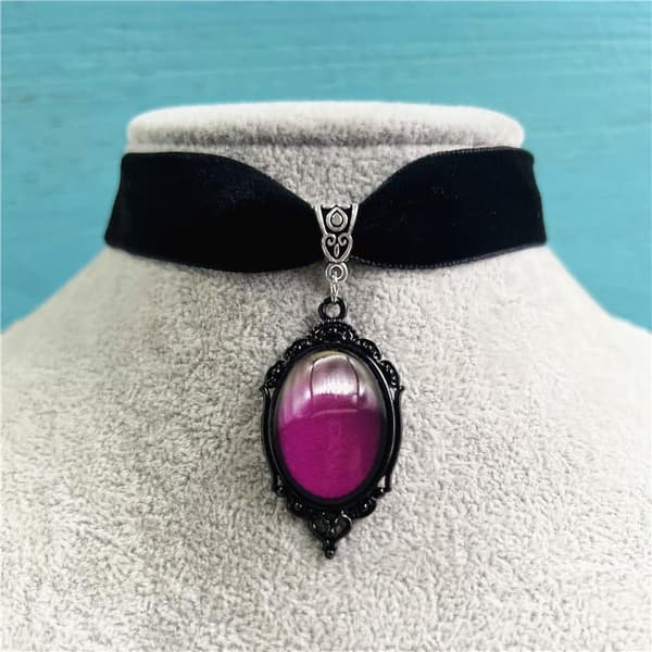 Gotisk Vampyr Cameo Hänge Choker Sammet Halsband B