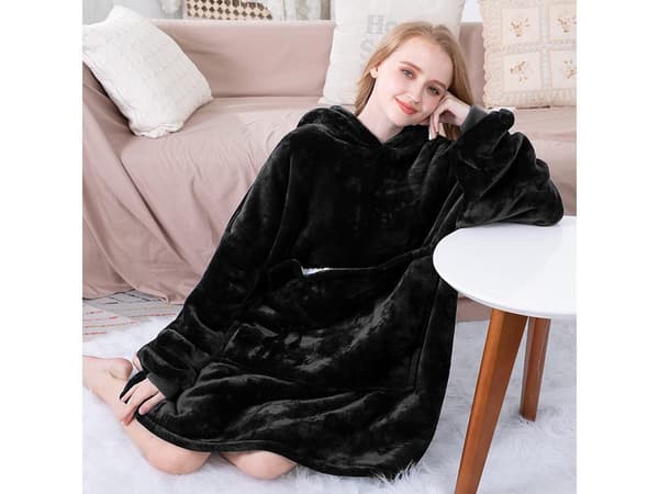 Snuggie Oversized hÃ¦ttetrÃ¸jetÃ¦ppe med hÃ¦tte Z black