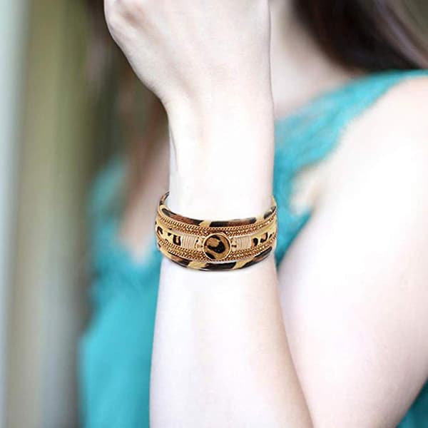 Skinnende leopardprint design armbånd punk stil smykker til mor