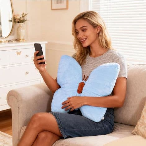 Plys sommerfuglepude - 40 cm - Æstetisk design - Blød - Til stue og sofa - Blå