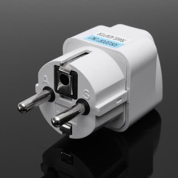 Stikadapter - CR2AB - Universal (UK/US/EU/AU → EU) - 250V 10A - 2 runde ben