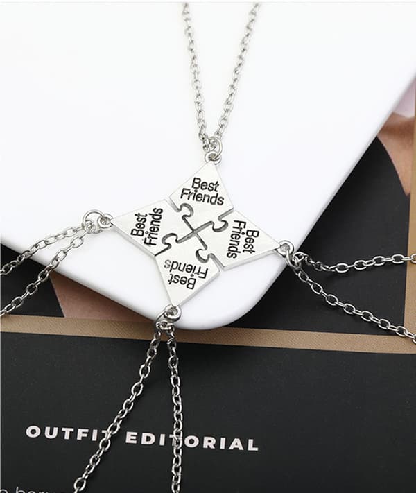 Pusselhalsband för bästa vänner \"Best Friends\" 4-pack Silver