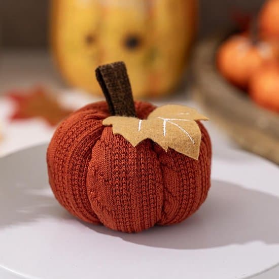 Virkat pumpa-pynt - Höstdekoration - Minipumpa - Bordsdekoration - Thanksgiving & Halloween - Presentidé & höstpynt - Pumpa