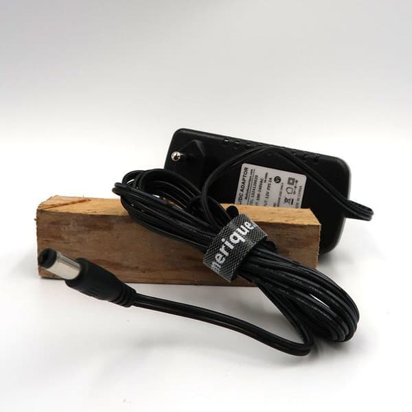12V lader for Yamaha PSR-E213 keyboard