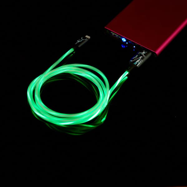USB A - Lightning valaistu 1,2 m MFI Patronus