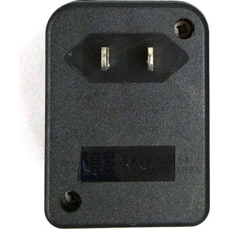 110V/220V / 220V/110V Spændingsomformer, 50W Effekt
