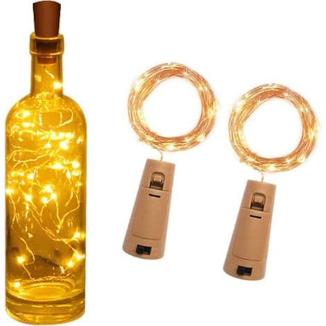 To gule LED-lyslenker, ideelle for å dekorere flasker.