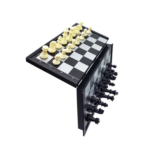 Vikbart magnetiskt schackspel