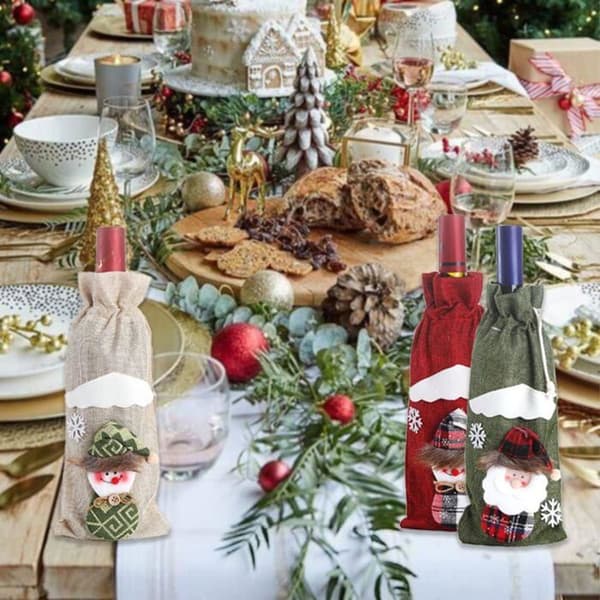 Set med 6 julvinsväskor med flaskärmar, jultomte-, snögubbe- och renmotiv, flaskförpackning, present