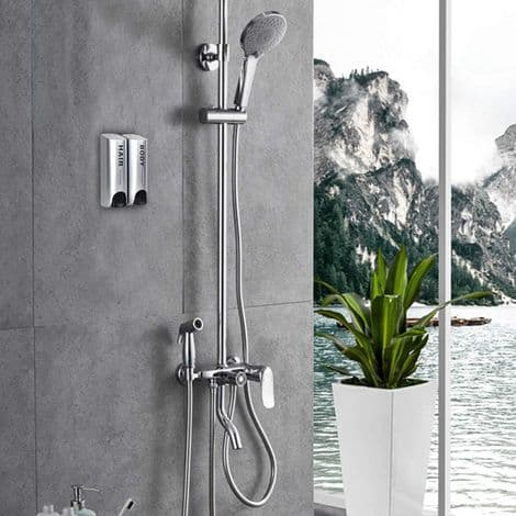 Sæt med sæbedispensere til showergel, shampoo og balsam, vægmonteret, sølv.