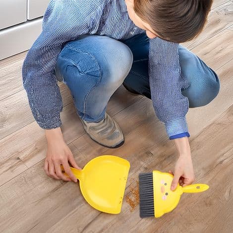 Minikost og feiebrett - Liten skrivebordskost med bærbart feiebrett - Mini bærbar kost (gul)
