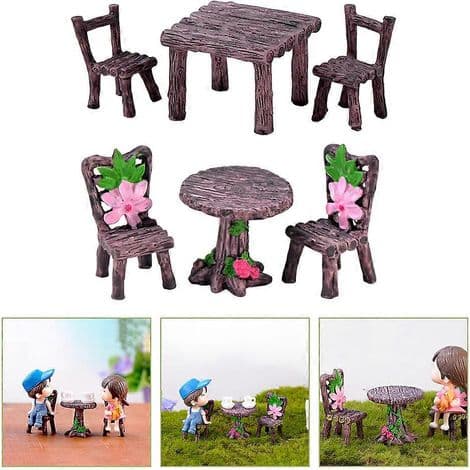 sett med minibord og stoler, miniatyrmøbelmodell, miniatyrdekorasjon