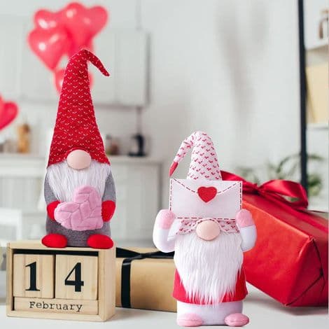 2 nissepynt til Valentinsdag, håndlavede plys nisser til Valentinsdag