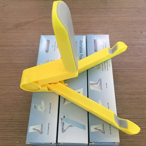 Universal Foldbar Tablet Telefon Holder Justerbart Beslag Stativ Tripod Skrivebordsstøtte til iPhone 13 PRO MAX iPad~05204