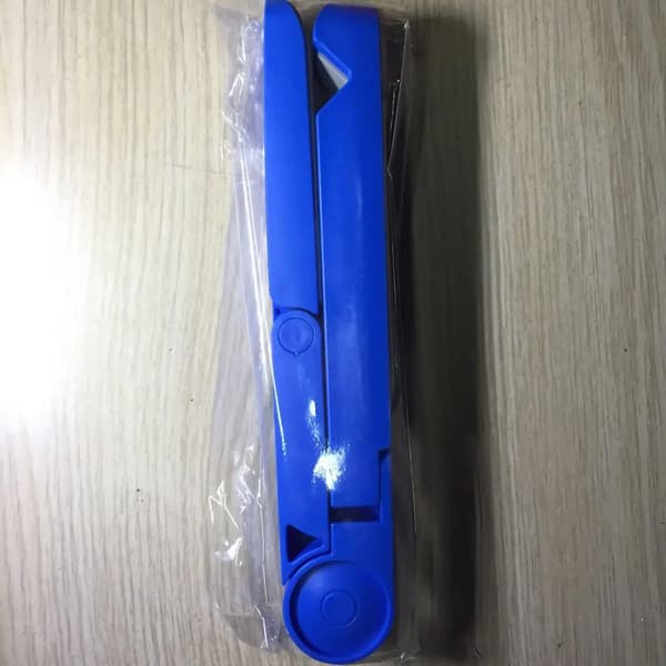 Universal Foldbar Tablet Telefon Holder Justerbart Beslag Stativ Tripod Desktop Support til iPhone 13 PRO MAX iPad~05276