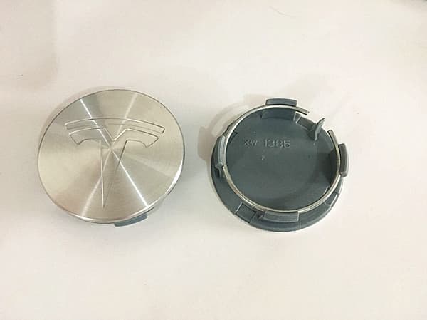 Hjul Tesla fælglogo i midten 56 mm navkapsler