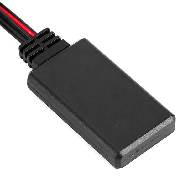 12-nastainen Bluetooth-moduuli auton AUX-IN -kaapelisovitin sopii malleihin E61 E62 E60
