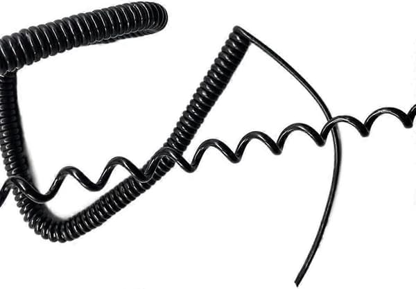 Spiralkabel med 8 ledere (strækker sig 2,5 meter) 8 kerner 0,2 mm2 CJY