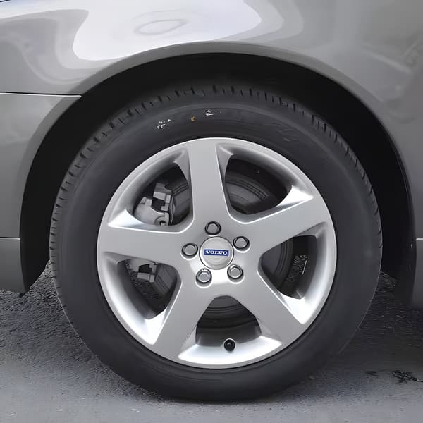 4-pack Volvo center caps - wheel hub emblems 56 mm Svart