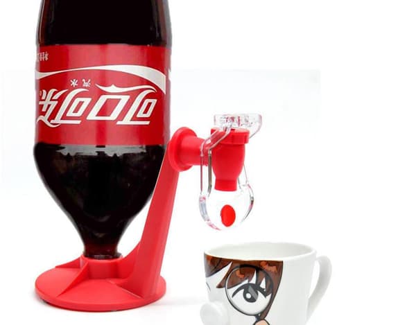 Kreativ Coca-Cola vattenbehållare för hemmet