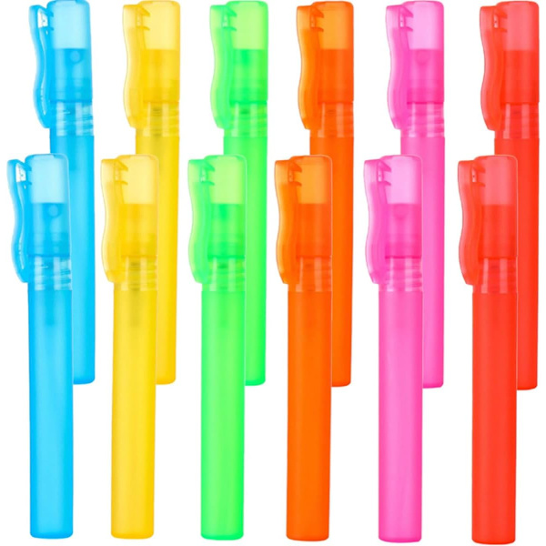 12 st mini sprayflaskor färgade parfymflaskor pennparfymflaskor bärbara tomma sprayflaskor