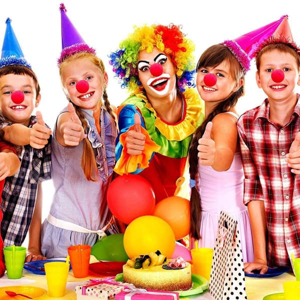 Red Nose Day 16-pakning skum klovneneser