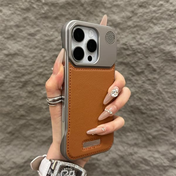 PC Ramlös Aromaterapi Läder Magnetiskt Mobiltelefonfodral för iPhone 16 Pro Max Anti-Fall Mobiltelefonfodral, Brun