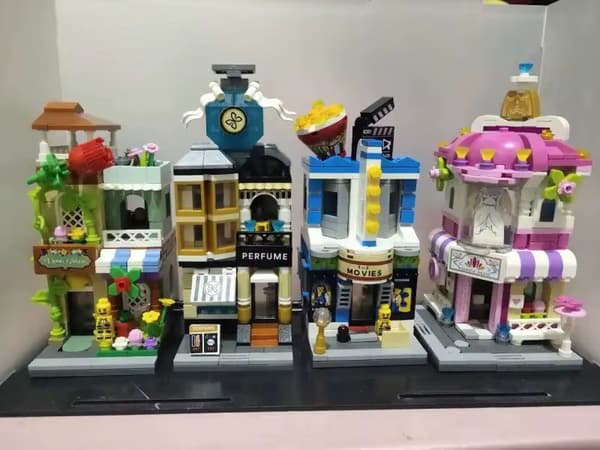 Mini Street Stores Stadshus Butiker Samling Byggklossar Loz 1656