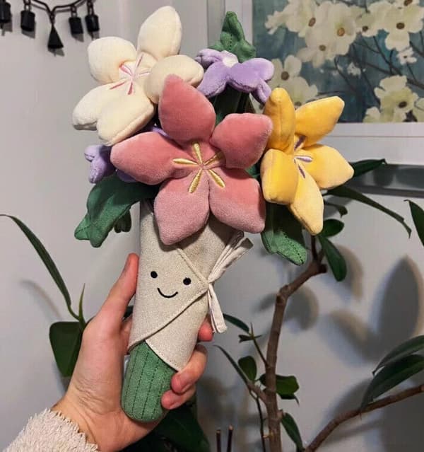 Amuseable Bukett med Blommor Gosedjur Barnpresent till Flickvän Plysch mjuk