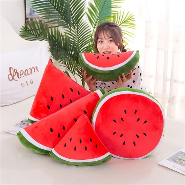 Ny simulering vattenmelon plysch kudde Mjuk fylld plysch Real Life fruktleksaker triangle