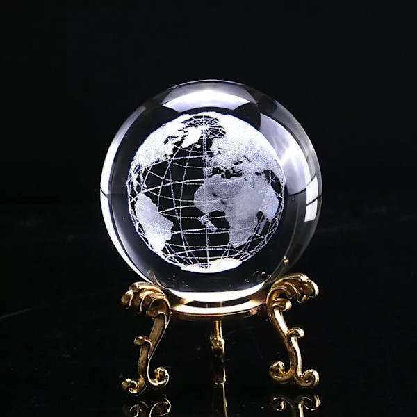 3D kristallkula 60 MM glaslasergraverad miniatyrjordsfär Presentdekor Hem With Gold Base
