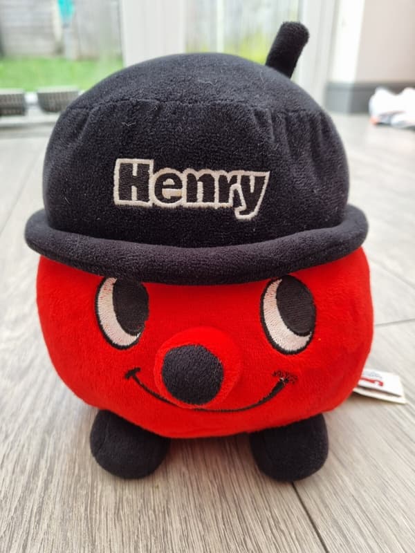 Samlarbar Henry Hoover Krambar röd mjuk plyschleksak 7"