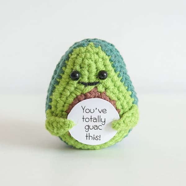 Prydnadsföremål Rolig positiv potatis med positiv bekräftelsekort plysch docka leksak avocado