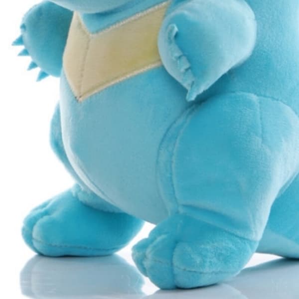 22 cm Poké é mon Mjukdjur Totodile Gosedjur Docka Plysch Present Barn Pojke ワニノコ