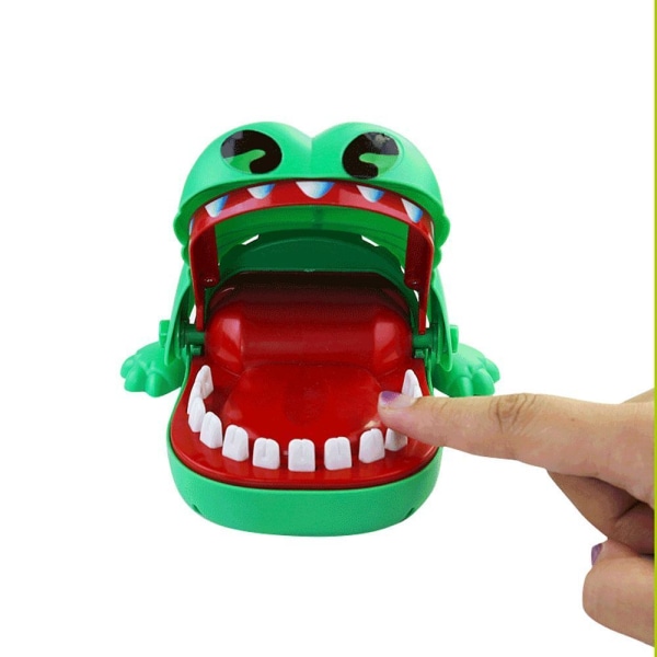 Bitande hand Alligator Krokodil Skrämmande leksak Alligator Nyckelringar Bite Finger Game 13cm Crocodile