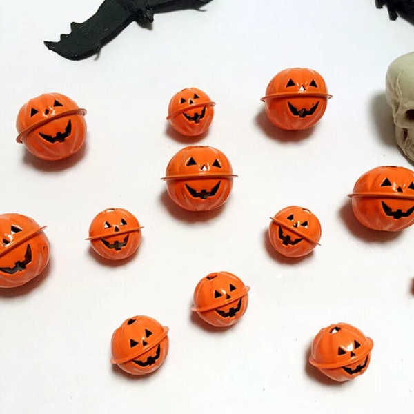 5/9 st metall 3/4 cm Halloween pumpa klockor dekoration Hängande prydnader dekor 9pcs