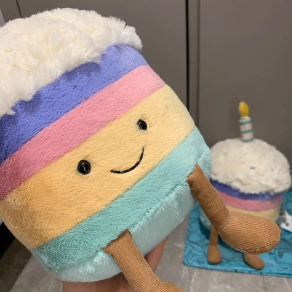 Jellycat Amuseable Regnbågsfödelsedagstårta Plysch 15cm Samlarobjekt Mjuk Leksak NY