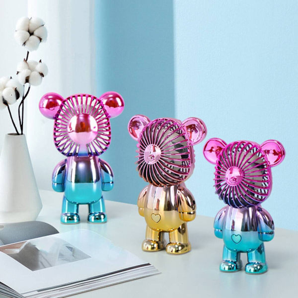 Söt färgglad björn som håller bladlösa fläktar, utanför liten tyst blåsare, USB laddning Blue One Size