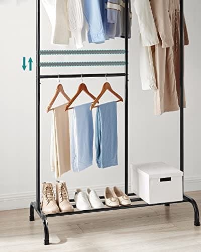Songmics tøjstativ, holder op til 45 kg, sort