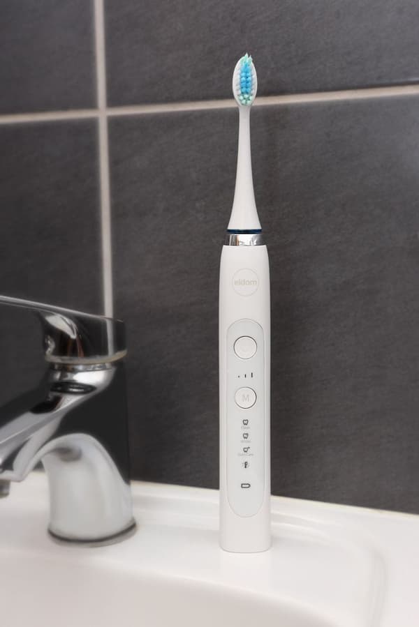 Eldom SD210B DENTA Sonisk tandborste