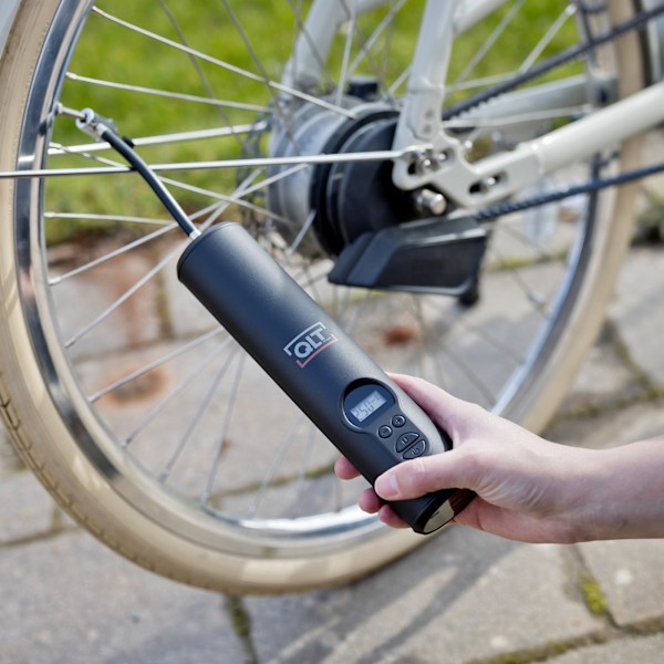 QLT Trådløs Luftkompressor - Elektrisk pumpe - Genopladelig med tilbehør - 10,3 bar