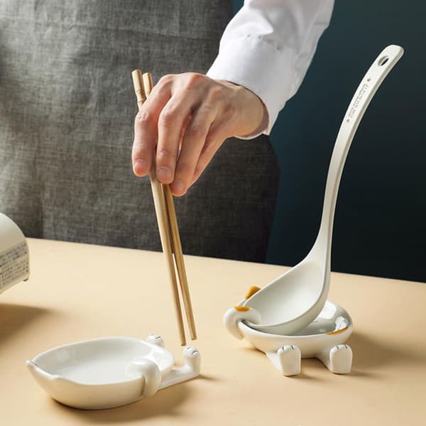 Ceramic Ladle Holder Spoon Rest Set of 2 Cartoon Cat Shape Kitchen Utensil Rest