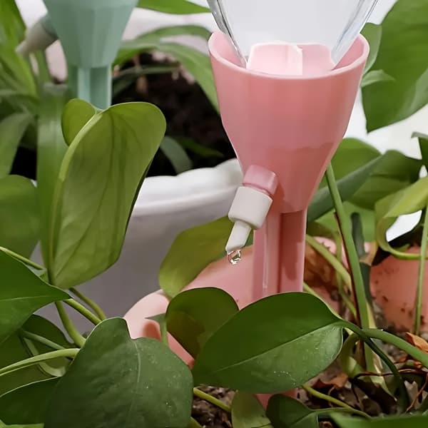 20-piece Automatic Plant Drip Irrigation Kit, Adjustable Water Flow, Indoor Garden Plants, Compatible with Standard Bottles, White White