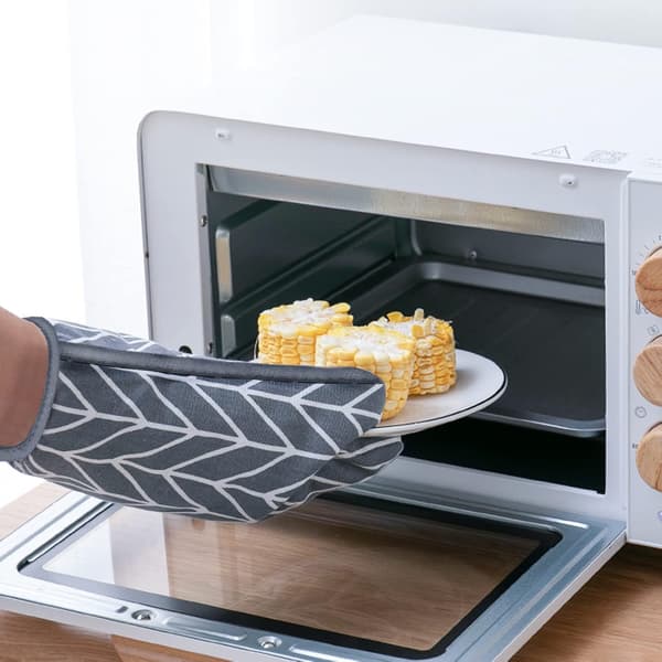Large Square Cotton Oven Mitts, Corrosion-Resistant and Thermal Cotton and Linen Mats for Kitchen