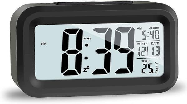 LCD digital vekkerklokke, reisevekkerklokke med temperaturdato slumrefunksjon