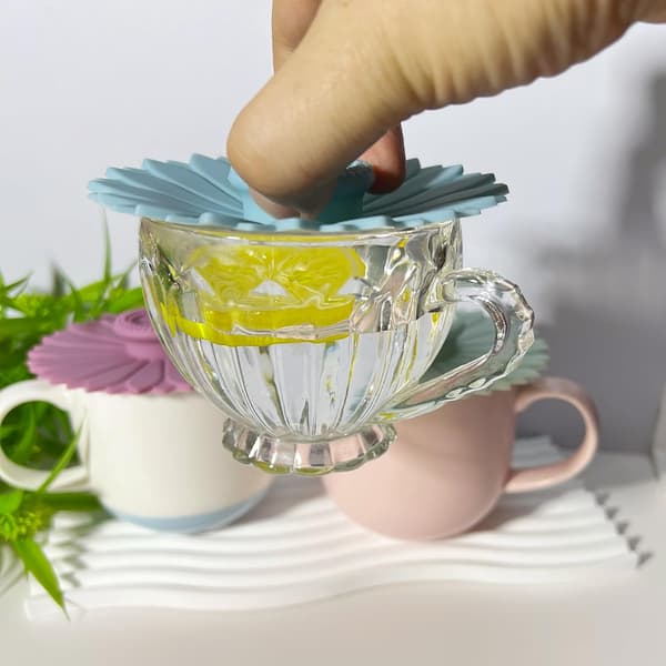 Solros silikonkopplock (set om 3), flerfärgade silikonlock för muggar, koppar, flexibla mugglock, tekannor, varma kopplock för kaffe och te